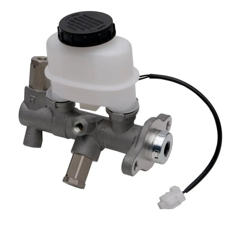 Dfc 00-06 Nissan Sentra Brake Master Cylinder 1