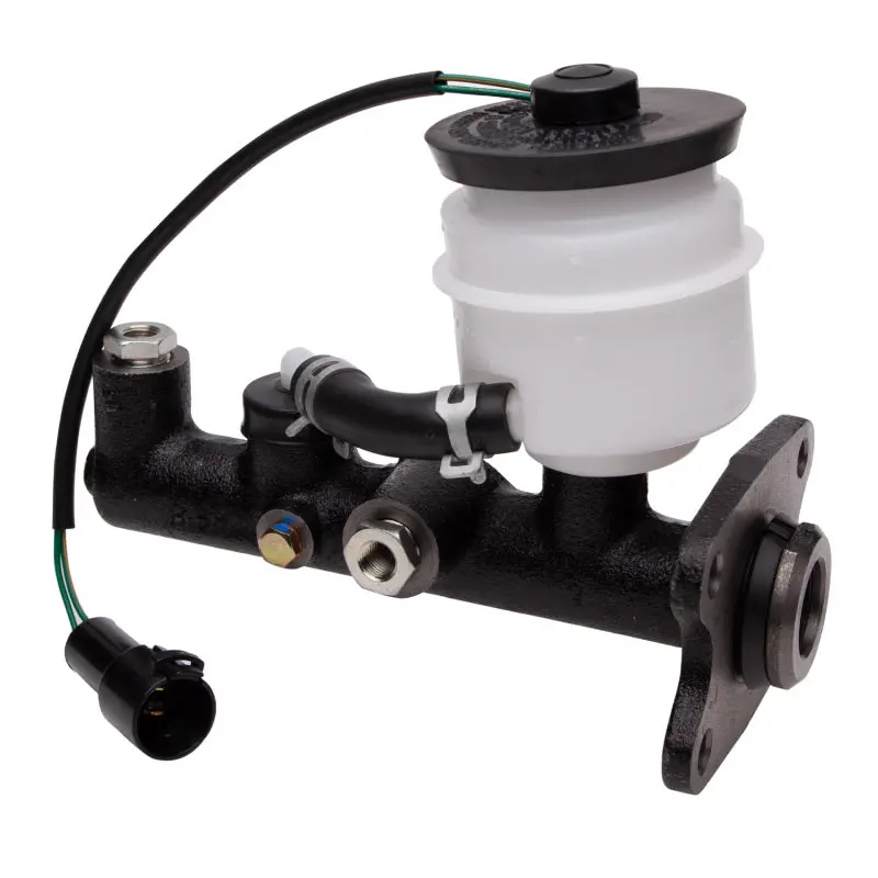 Dfc 79-88 Toyota Pickup Brake Master Cylinder 1