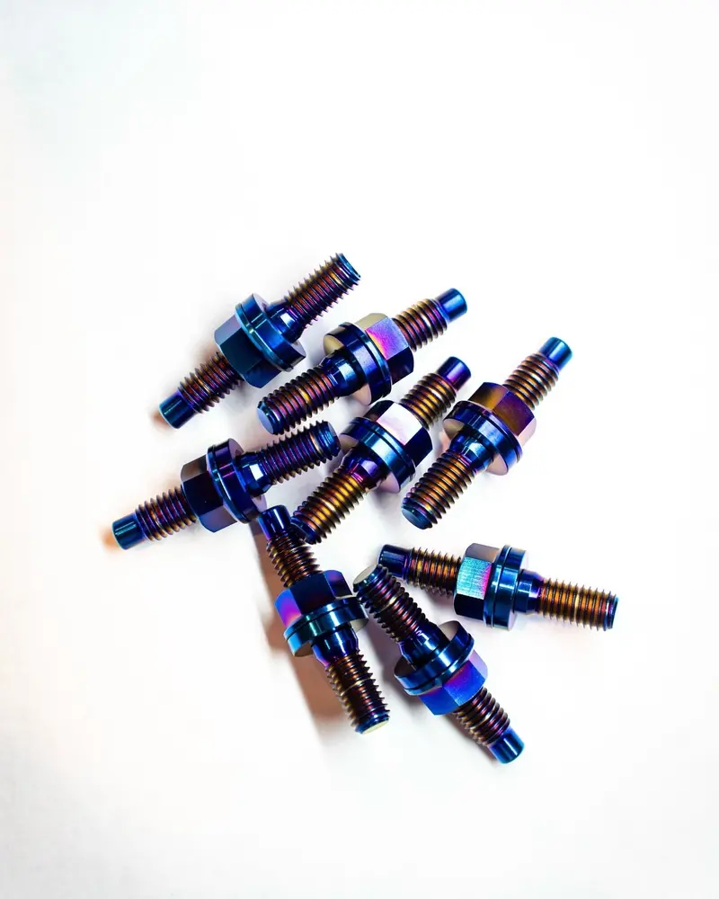 K/B Series Intake Manifold Stud 1