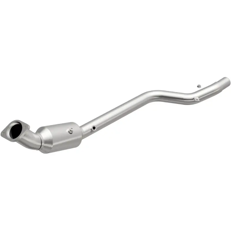 Magnaflow 05-06 Chrysler 300 3.5L Direct Fit Converter 1
